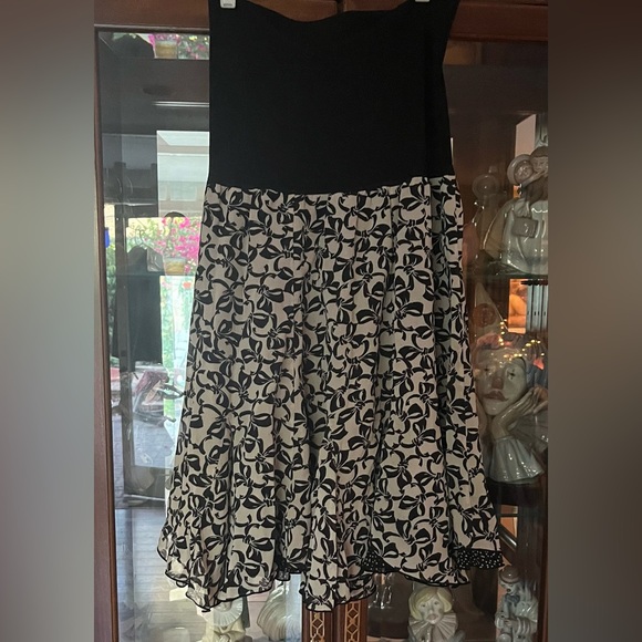 Cabi Polka Dot Reversible Skirt | Size Small - Picture 4 of 11